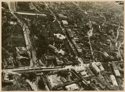 Прикрепленное изображение: Aerial photograph of Simferopol 1918\'.jpg